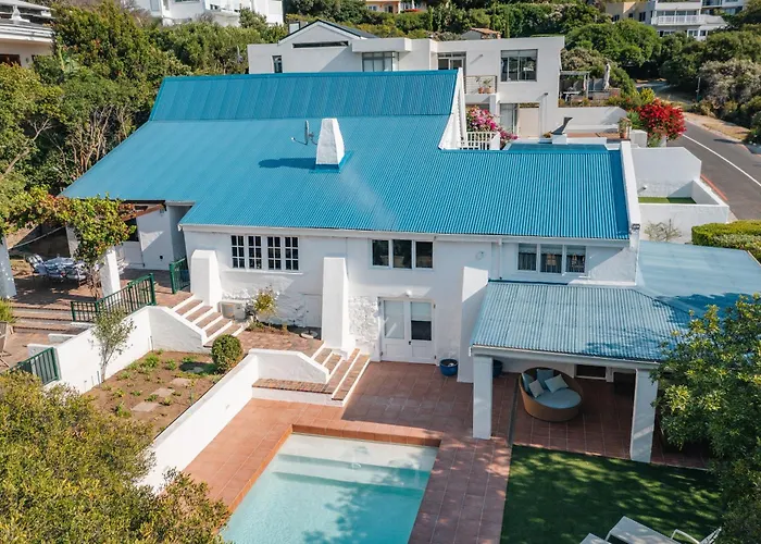 Beautiful Llandudno Beach Villa